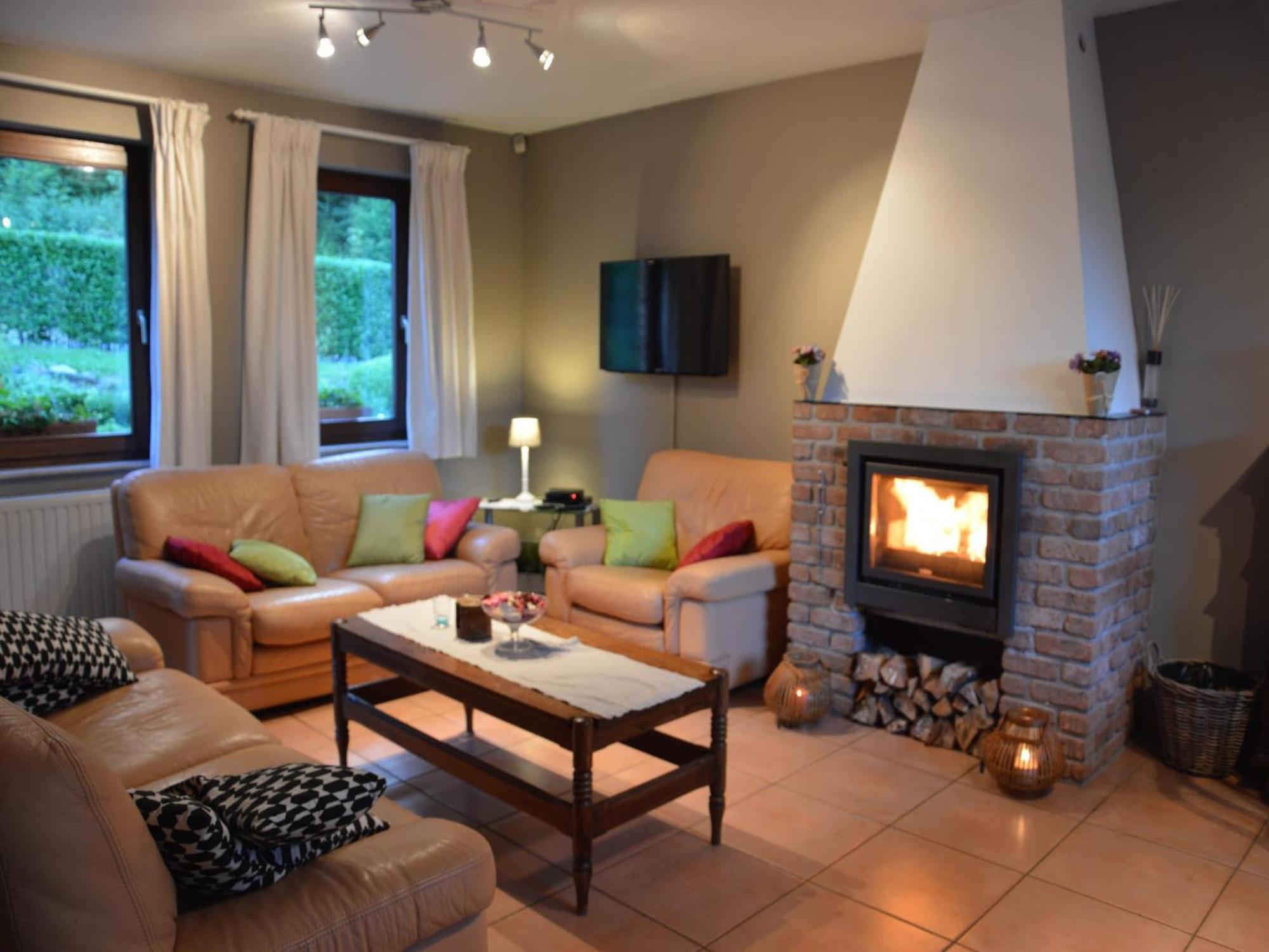 Modern Holiday Home In Stavelot With Fireplace Kültér fotó