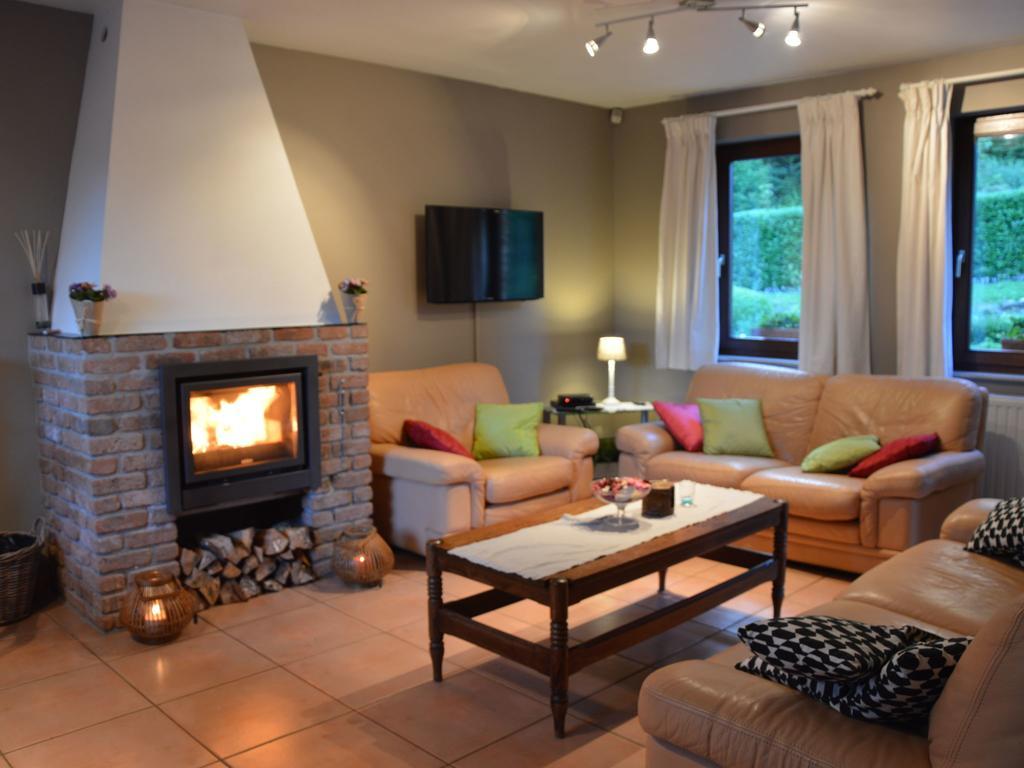 Modern Holiday Home In Stavelot With Fireplace Kültér fotó