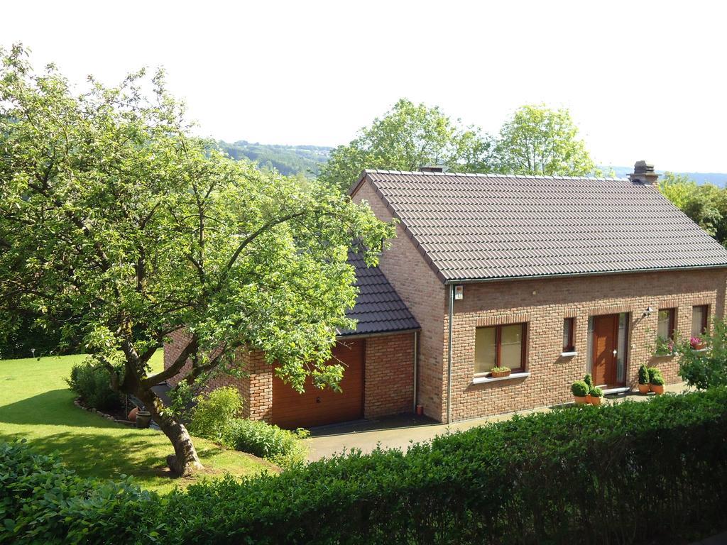 Modern Holiday Home In Stavelot With Fireplace Kültér fotó
