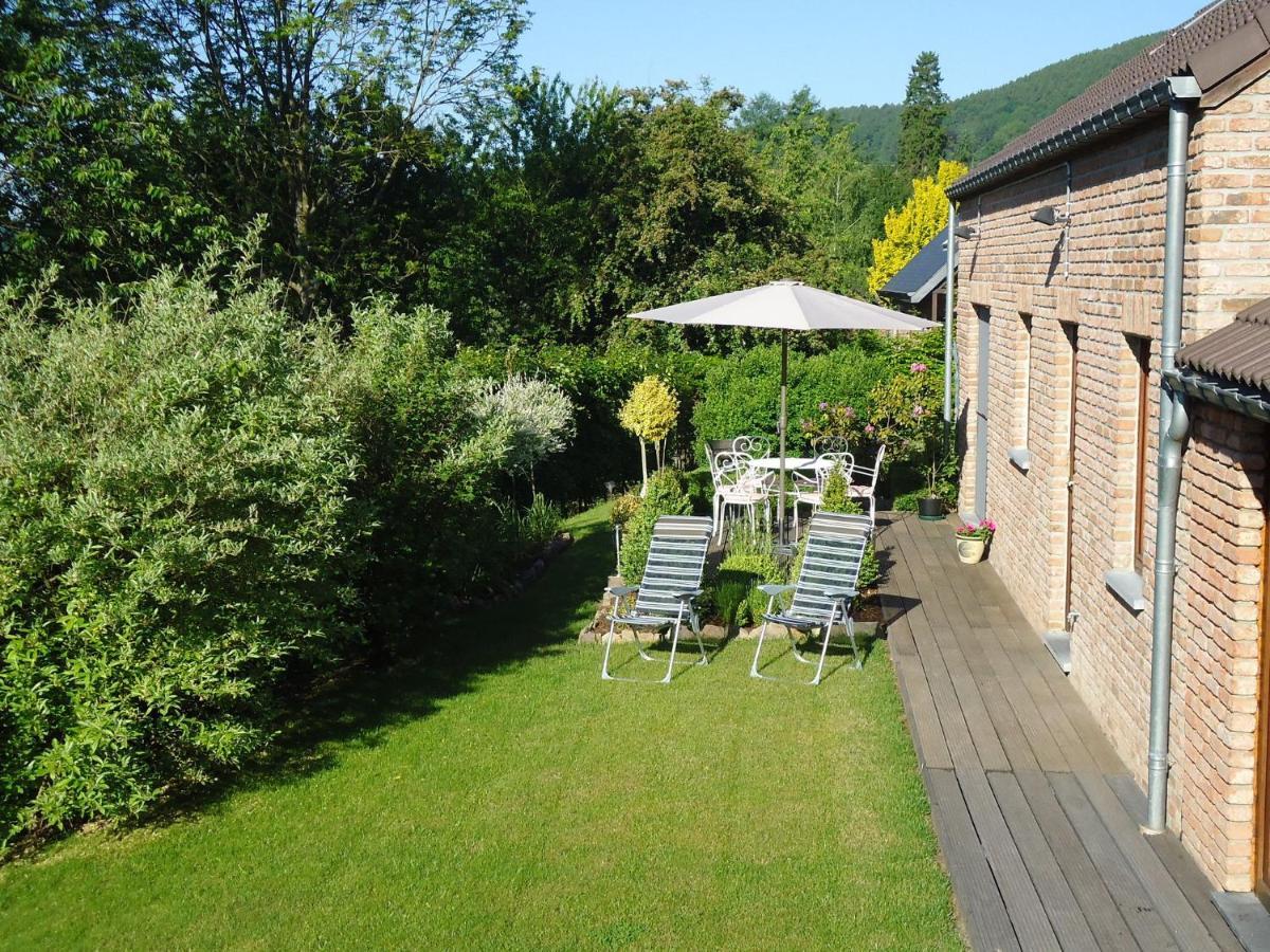 Modern Holiday Home In Stavelot With Fireplace Kültér fotó
